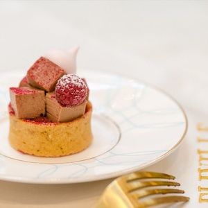 Meet your Posher, Its